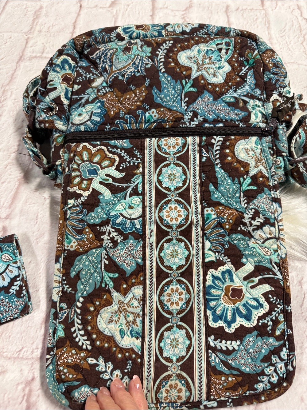 Vera Bradley Brown & Teal Quilted Paisley Crossbody with Matching Wallet - Picture 11 of 17